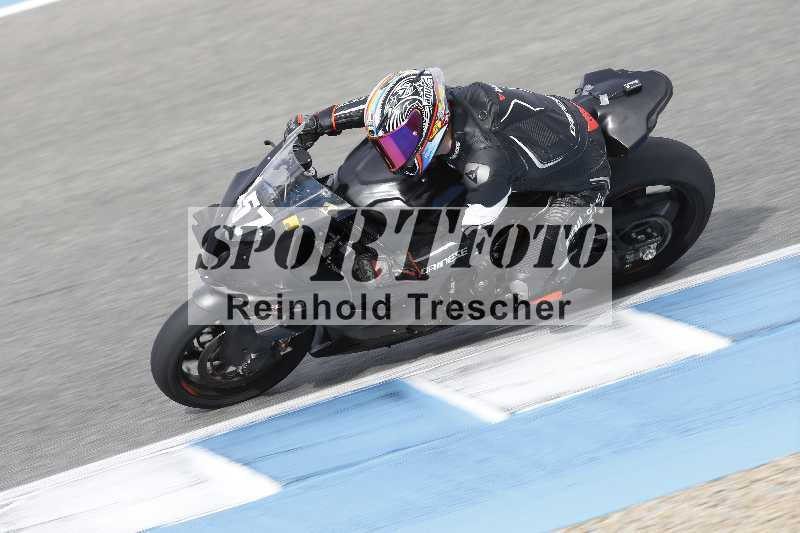 /01 24.-27.01.2025 Moto Center Thun Jerez/schwarz-black/157